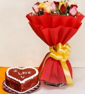 red velvet cakes with flowers Hyderabad Online